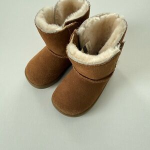 UGG Tan Kids Boots with Plush Lining